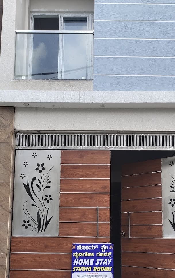 Home Stay – Studio Rooms