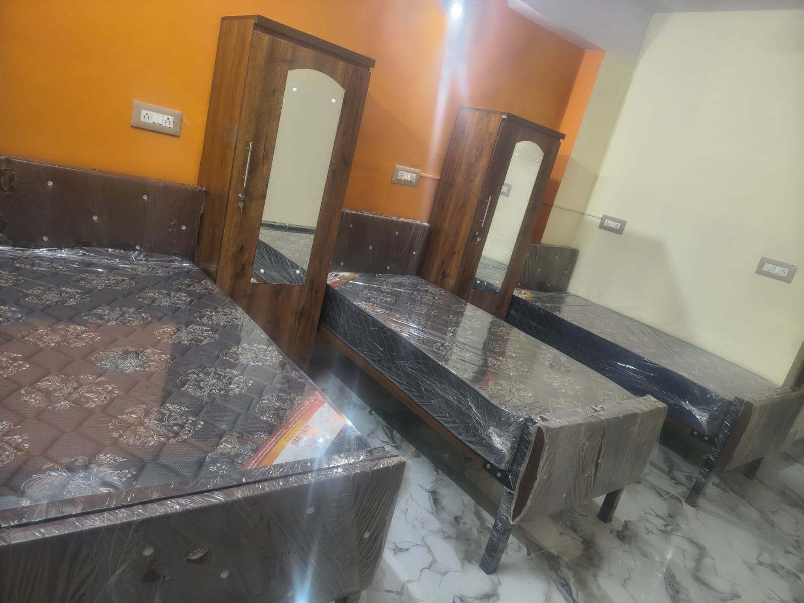 SSC Co -Living- Sector 1 Photo 2